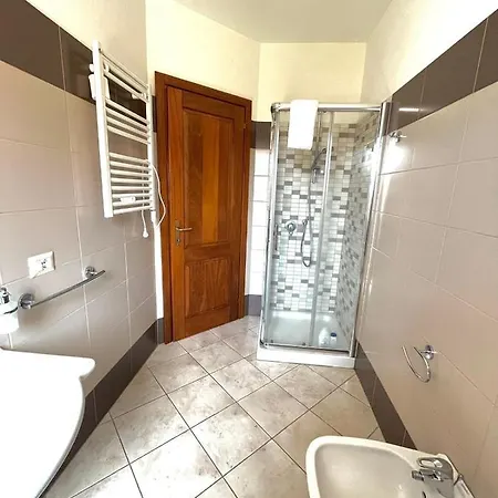 Locazione Turistica Senabrinu Rum i privatbostad